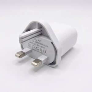 30W UK 3-Pin Fast Charging Power Adapter